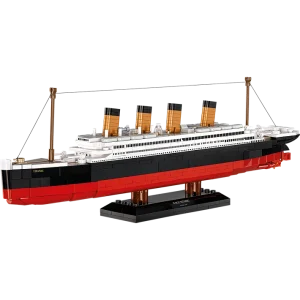 Cobi R.M.S. Titanic