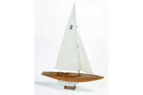 Billing Boats – Dragen 1:12 – Träskrov