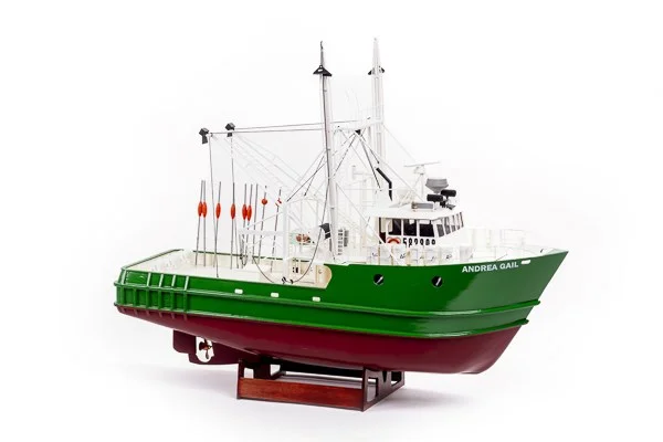 Billing Boats – Andrea Gail 1:30 – Träskrov - Bild 2