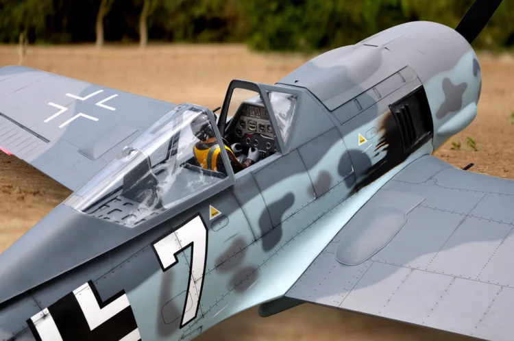 Black Horse Focke-Wulf FW 190A 120cc 2600mm GP/EP ARF - Bild 5