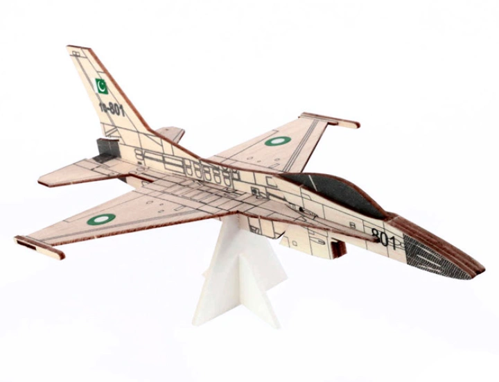 F-16 Fighting Falcon Flygplan Kastmodell Balsabyggsats - Bild 2