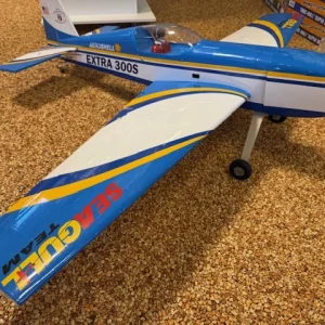 Seagull Extra 300s fint skick med Futaba servo 3010