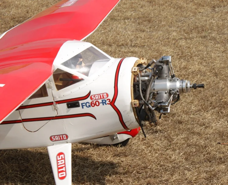 SAITO FG-60R3 60cc 4-takts 3-cyl Stjärnmotor Bensin - Bild 7