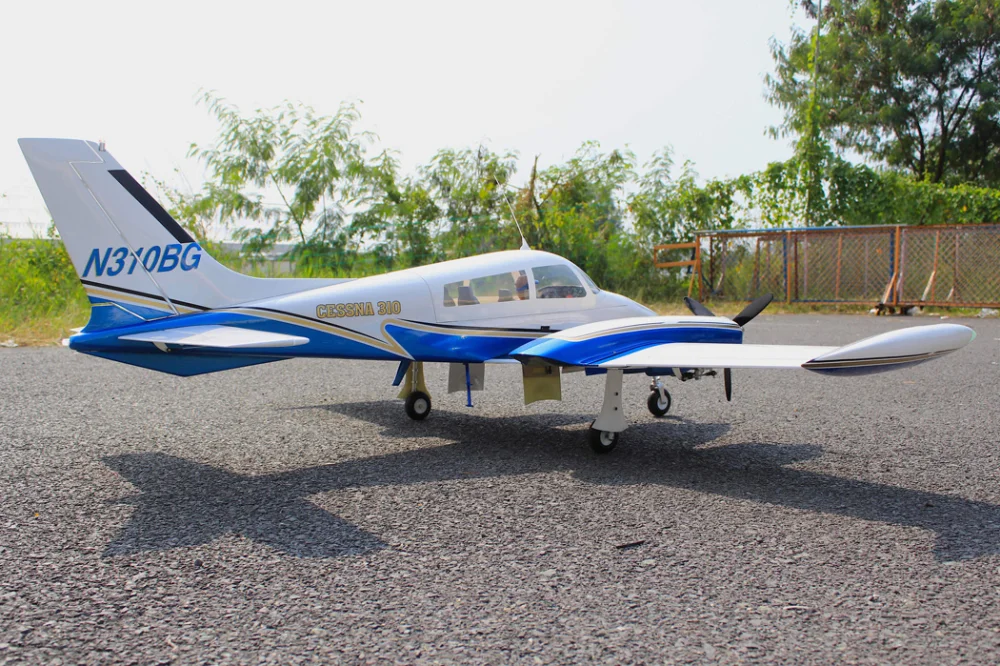 Seagull Giant Cessna 310 Twin Engine 15-20cc 2058mm ARF - Bild 4