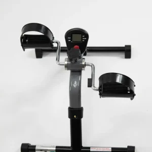 Digital pedaltränare med varvräknare