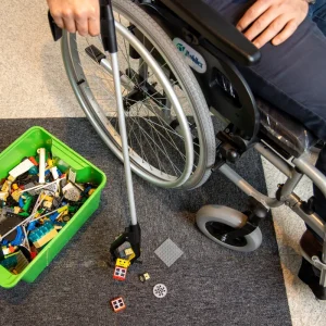 Griptång med magnet och krok, fås i tre längder